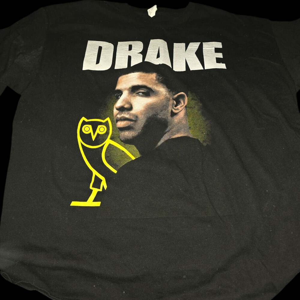 Drake Tour Tee Size XL